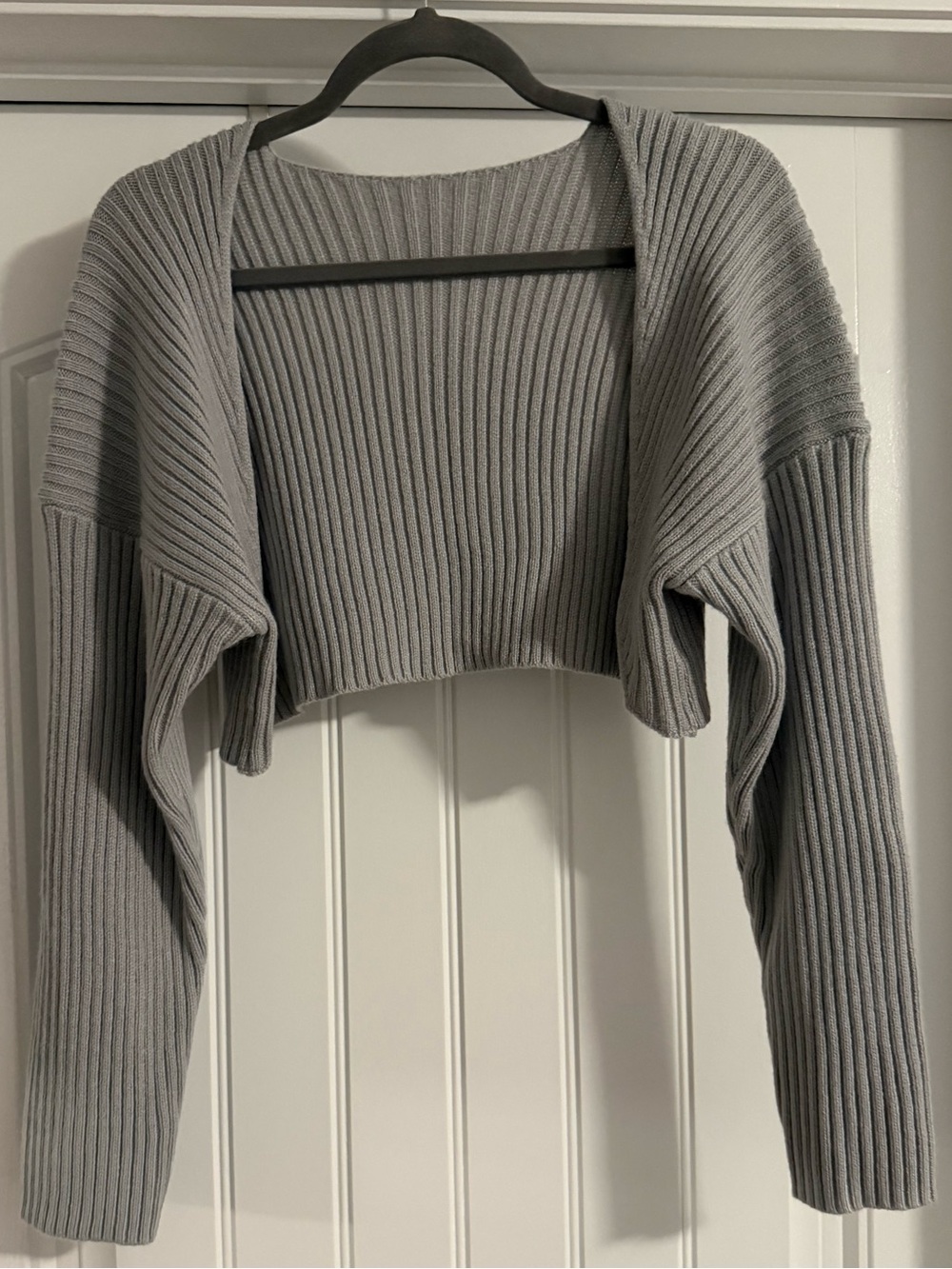 Cropped Ribbed Open-Front Sweater Bolero - Gray